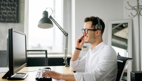 How to Use AI for Sales Training